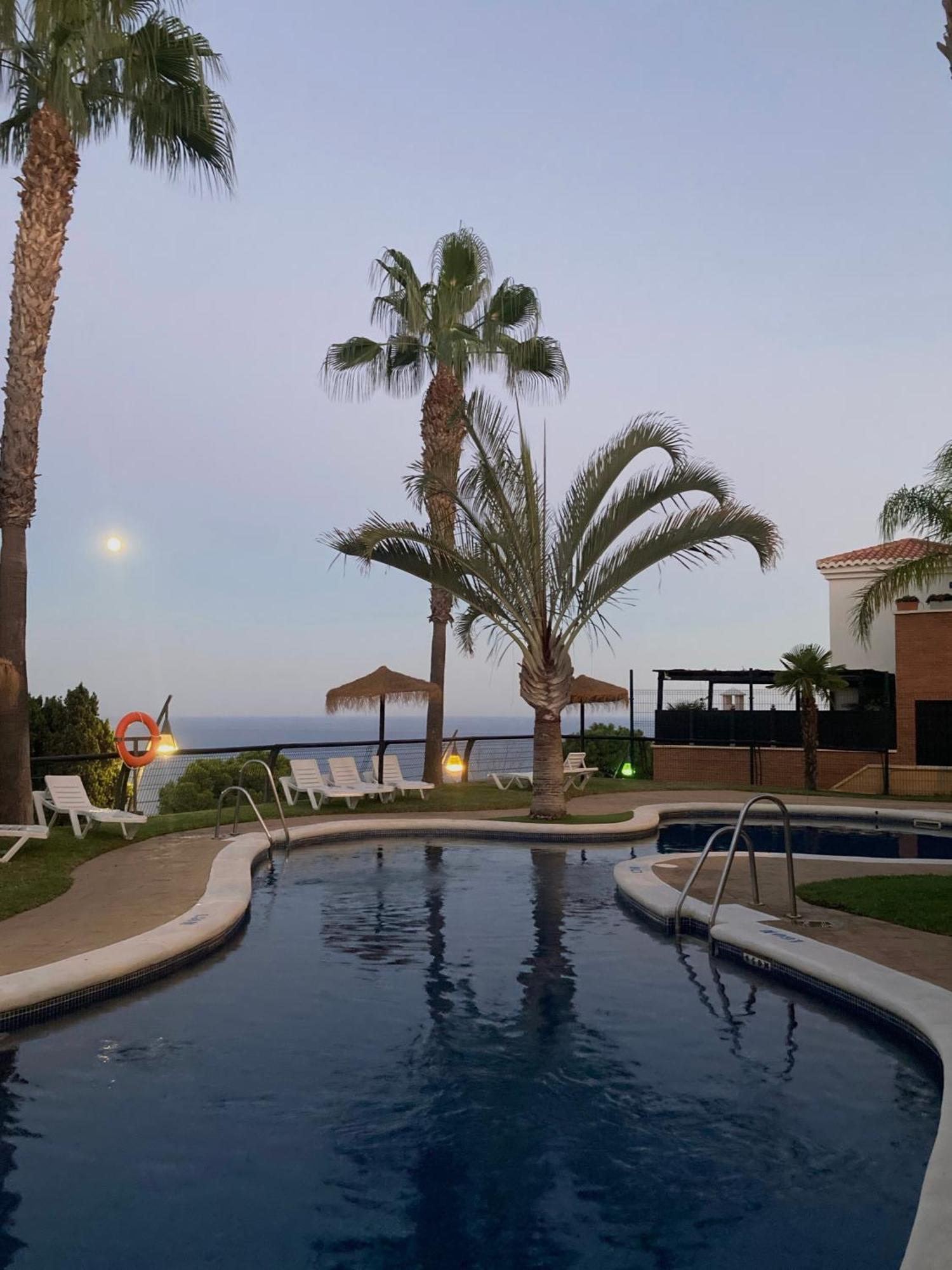 Casa Jazmin Fuentes De Almunecar Exterior photo